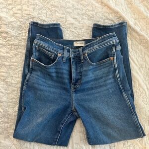 Madewell Straight-Leg Midblue Denim Jeans